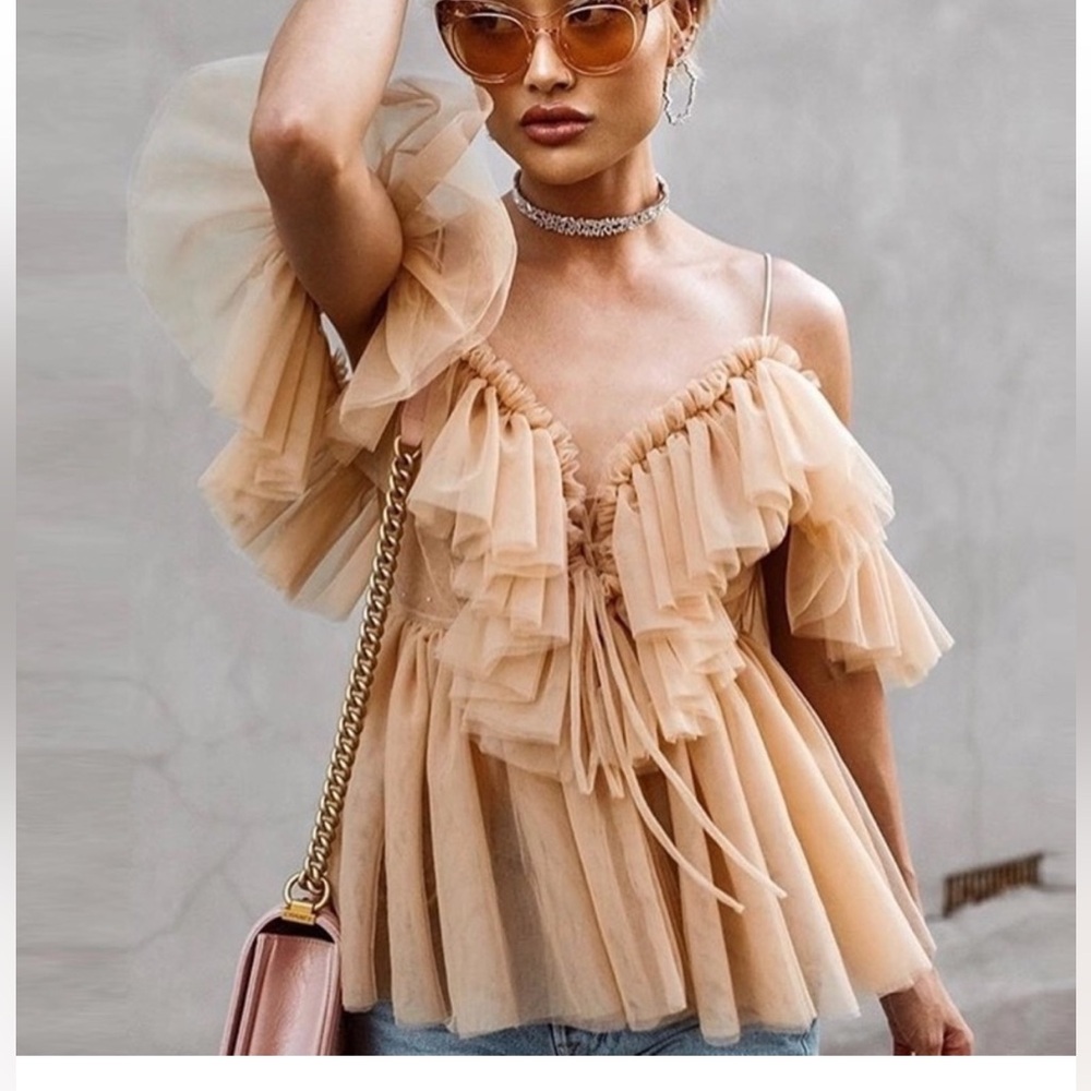 BoutiqueSz LARGE Off Shoulder toule Neck beige Peplum Top Lace Up Ruffle Blouse